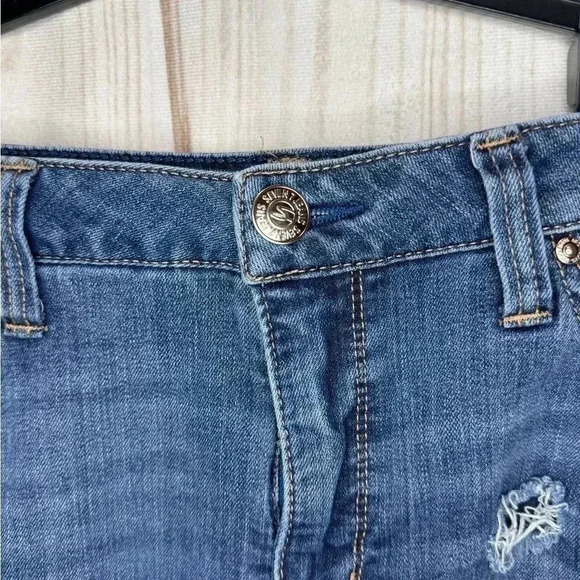Seven 7 Women’s Distressed Mid Roll Jean Weekend Shorts Size 12 - Picture 4 of 6